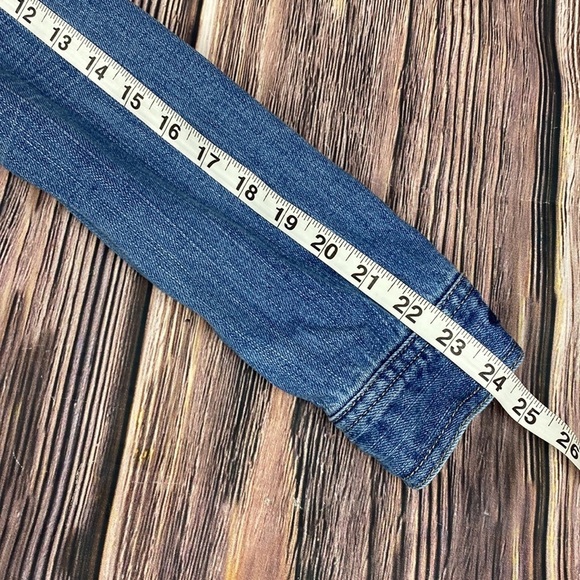 American Eagle Outfitters Jean Jacket - Picture 4 of 7